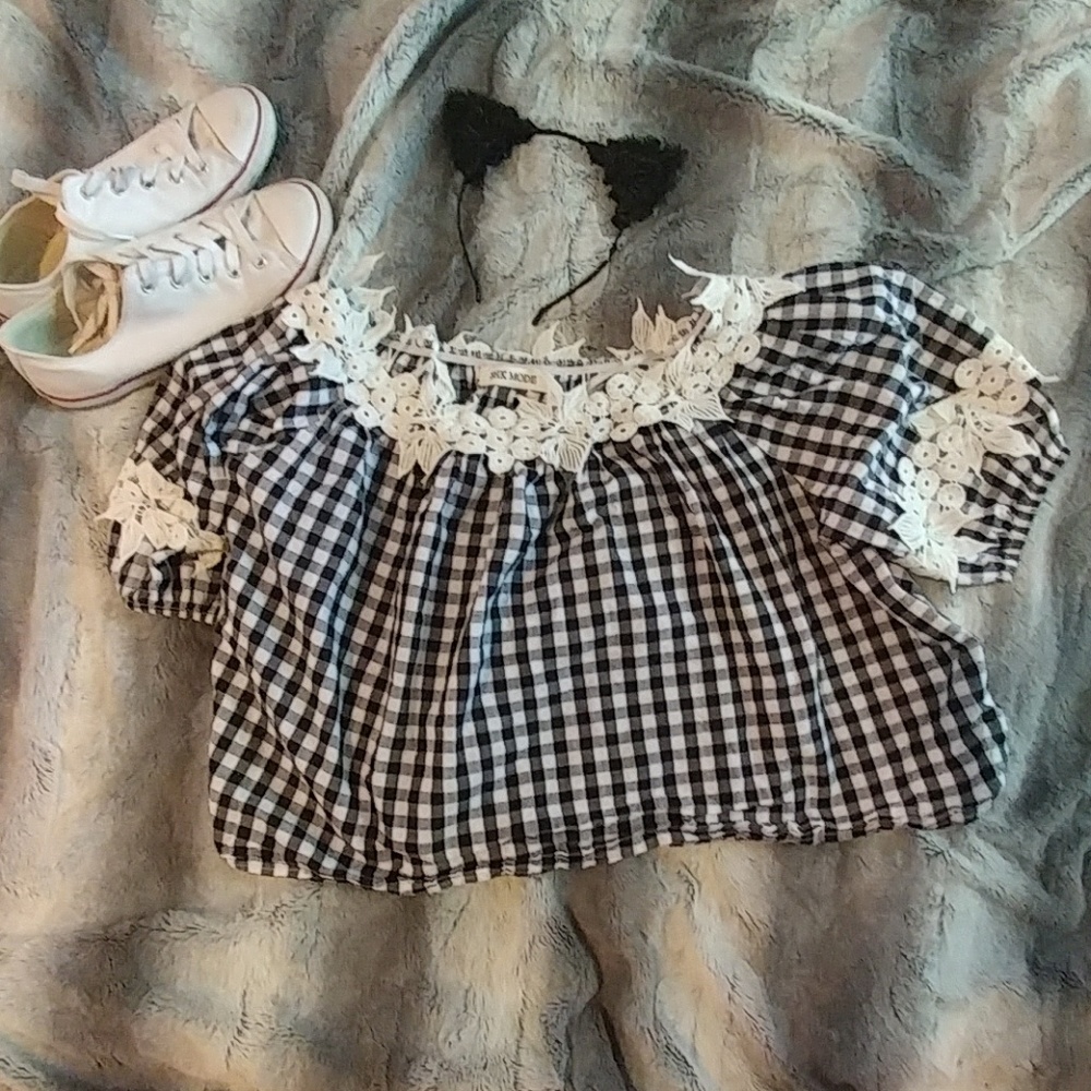 SHK MODE Checkered Top
